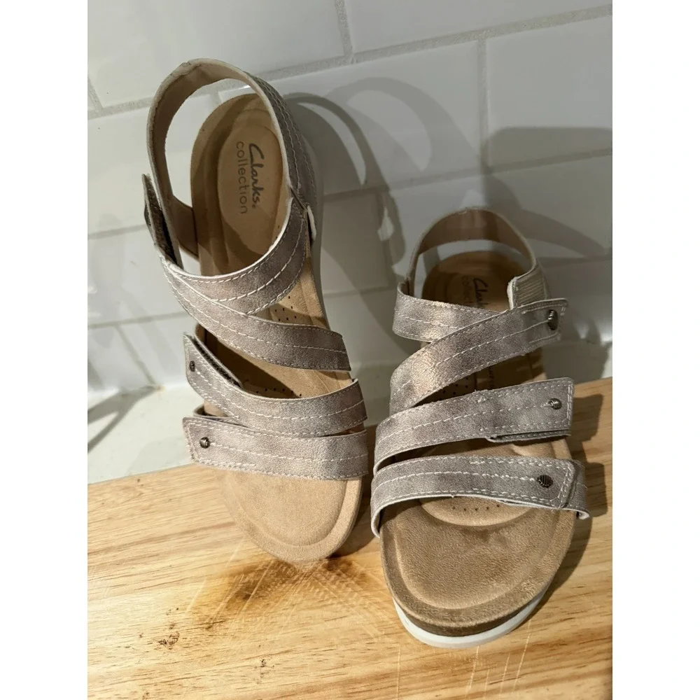 Clarks Women's April Dove Platinum
